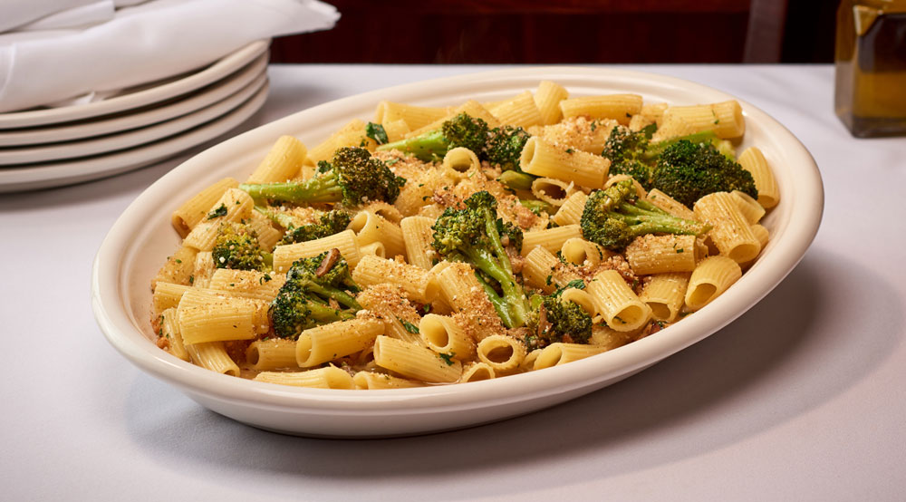 Rigatoni & Broccoli - Red or White